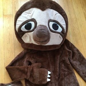 New Sloth Costume medium kids Fuzzy Soft fun animal Furry Halloween Cosplay Cute
